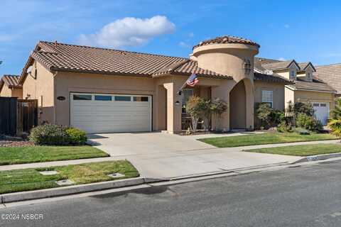 2429 Elliot Street, Santa Maria, CA 93455