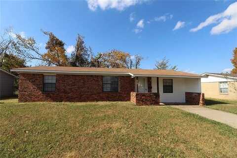 1817 Sandra Drive, Midwest City, OK 73110