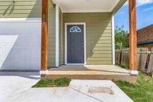 809 W Coffin Street, Denison, TX 75020