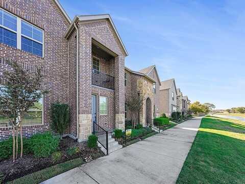 665 Trail Side Drive, Lewisville, TX 75067