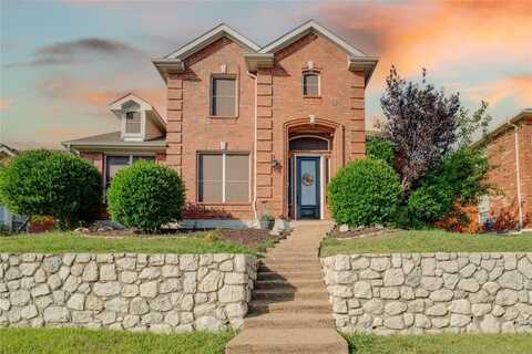 2923 Newport Drive, Rockwall, TX 75032