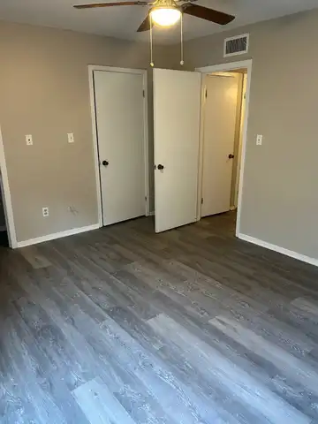 2212 Lacari Apt A4, Magnolia, AR 71753