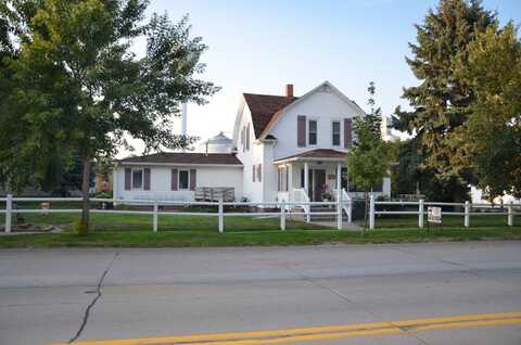 187 East 1st Street, North Loup, NE 68859