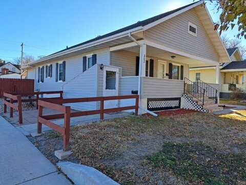 302 Chapin Street, Chadron, NE 69337