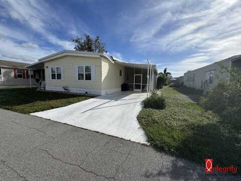 2926 Freeman Avenue, Sarasota, FL 34234