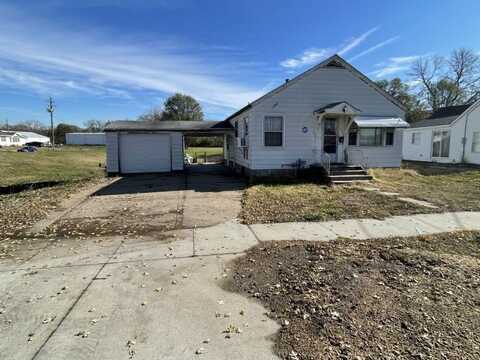 303 S Vine Street, Glenwood, IA 51534