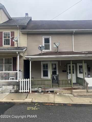 144 Jamestown Street, Lehighton, PA 18235