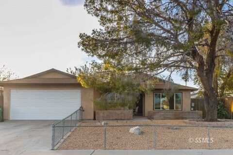 325 S Margalo ST, Ridgecrest, CA 93555