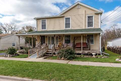 210 N WALNUT, CHERRY VALLEY, IL 61016