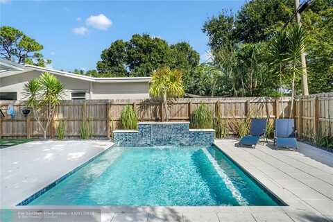 700 NE 21st Dr, Wilton Manors, FL 33305