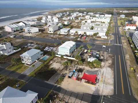 102 S 36th St, Mexico Beach, FL 32456
