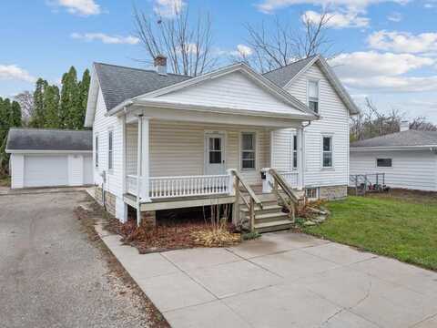 1415 W 9TH Avenue, OSHKOSH, WI 54902