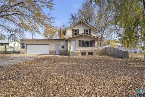 3316 N 8th Ave, Sioux Falls, SD 57104