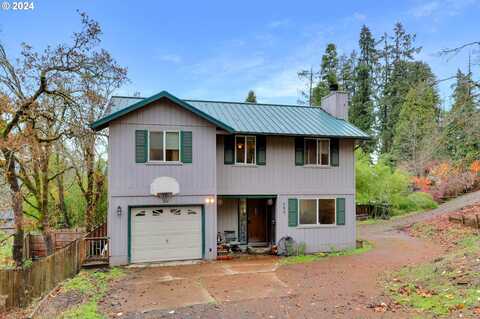 590 S 71ST ST, Springfield, OR 97478