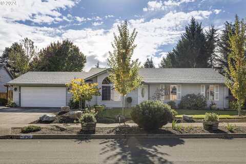 1750 NE COBURN DR, McMinnville, OR 97128