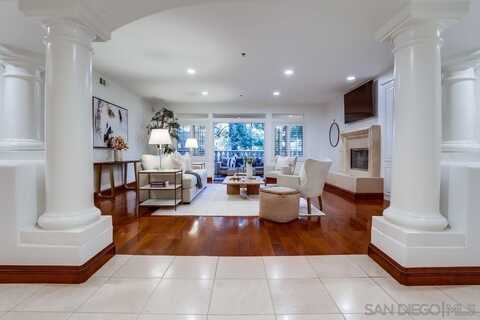 2888 Torrey Pines Rd, La Jolla, CA 92037