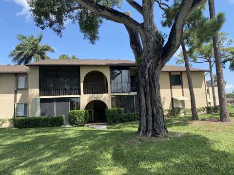 417 Pine Glen Lane, Greenacres, FL 33463