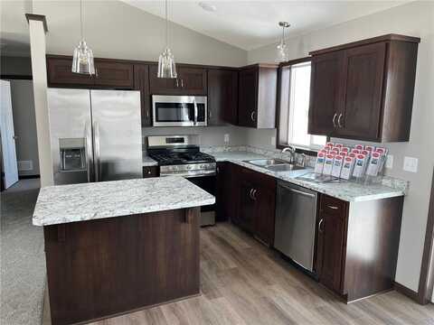 960 2 1/2 Avenue SW, Rice, MN 56367