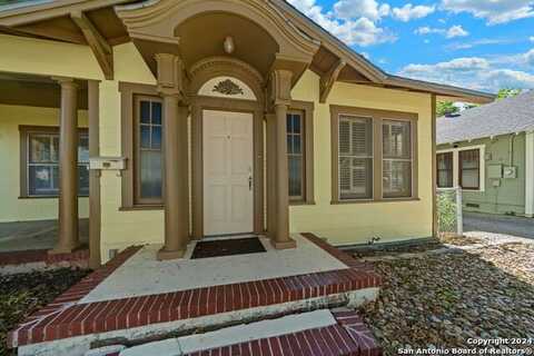 418 FULTON AVE, San Antonio, TX 78212