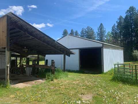 305b River Rd, Usk, WA 99180