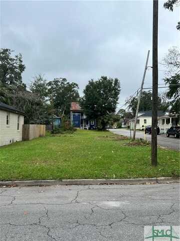 902 W 41st Street, Savannah, GA 31415