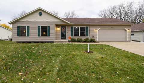 1209 Victoria Circle, Baraboo, WI 53913