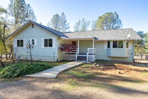 13645 Gloria, Redding, CA 96003