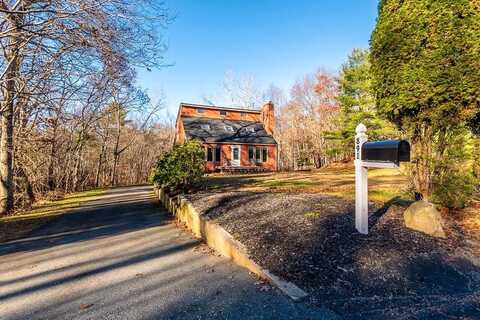 891 Carrs Trail, Coventry, RI 02827