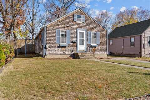 21 Riverside Ave, Johnston, RI 02919