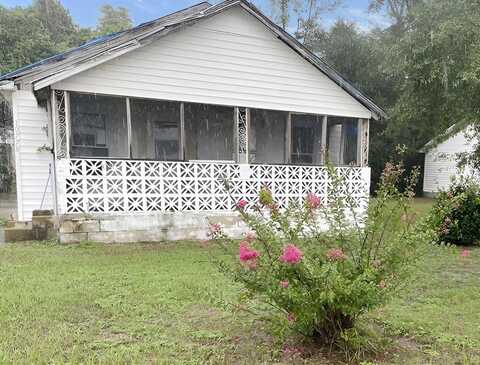 10778 NW Main Street, Bristol, FL 32321