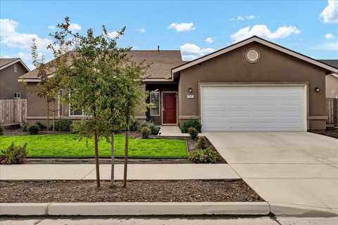 789 W Brown Avenue, Porterville, CA 93257