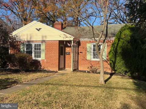 1323 W OAK STREET, NORRISTOWN, PA 19401