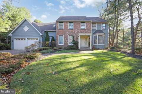 5 CLIFTON COURT, VOORHEES, NJ 08043