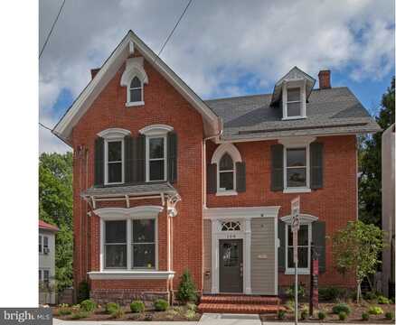 106 E STATE STREET, DOYLESTOWN, PA 18901