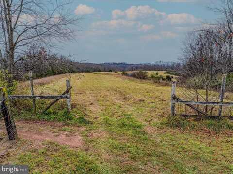 FOREVER VIEW LANE, BERKELEY SPRINGS, WV 25411