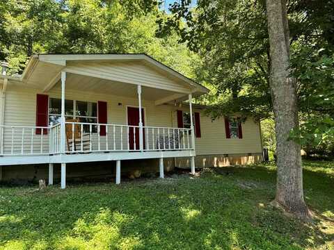 330 Wartrace Highway, Pleasant Shade, TN 37145