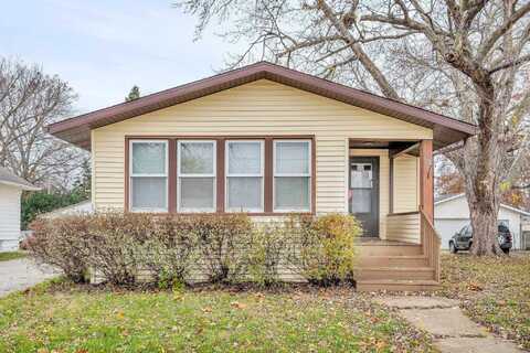 906 Baltimore Street, Waterloo, IA 50702