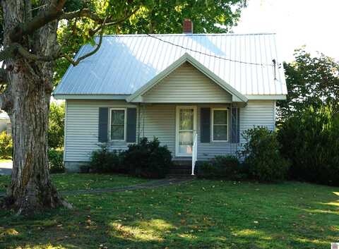 502 CADIZ STREET, Princeton, KY 42445