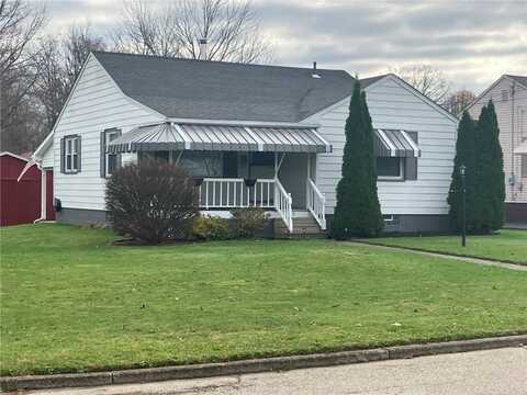 553 Federal Dr, Sharon, PA 16146