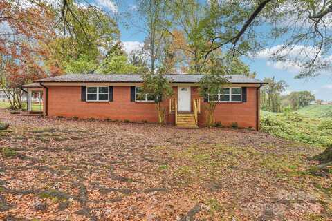 530 11th Street Place SW, Hickory, NC 28602