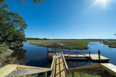 8563 Middleton Point Lane, Edisto Island, SC 29438