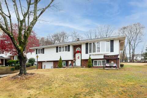 76 Ardsley Road, Waterbury, CT 06708