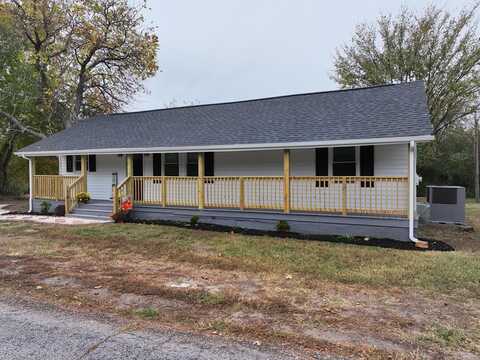 48 OLIVER DR, Ringgold, VA 24586