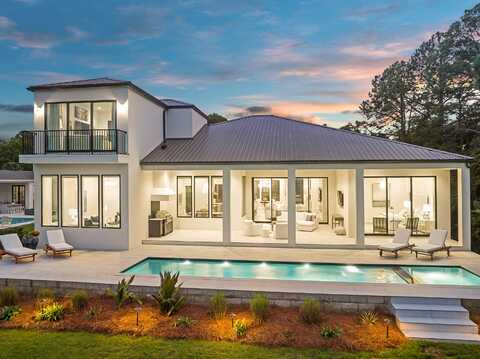 282 Bayshore Drive, Miramar Beach, FL 32550