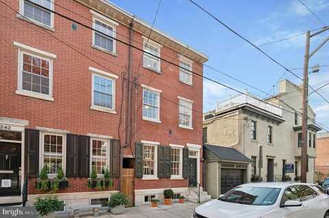 244 QUEEN STREET, PHILADELPHIA, PA 19147