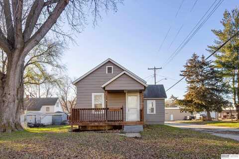 514 S 12th Street, Tekamah, NE 68061