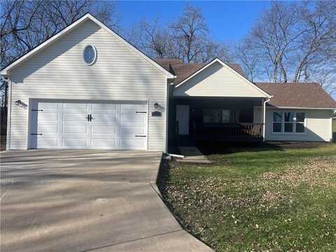 12780 Private dr 3395, Drive, Savannah, MO 64485