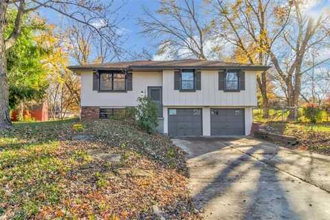 505 Oat Circle, Buckner, MO 64016