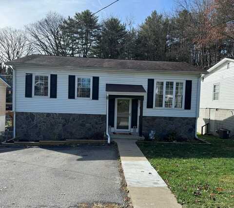 321 CANTERBURY DRIVE, BECKLEY, WV 25801