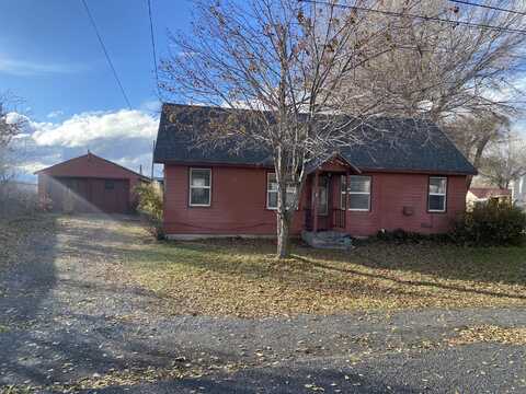 172 Court Drive, Merrill, OR 97633